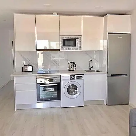 2 Bedroom Atlantic View Appartement *